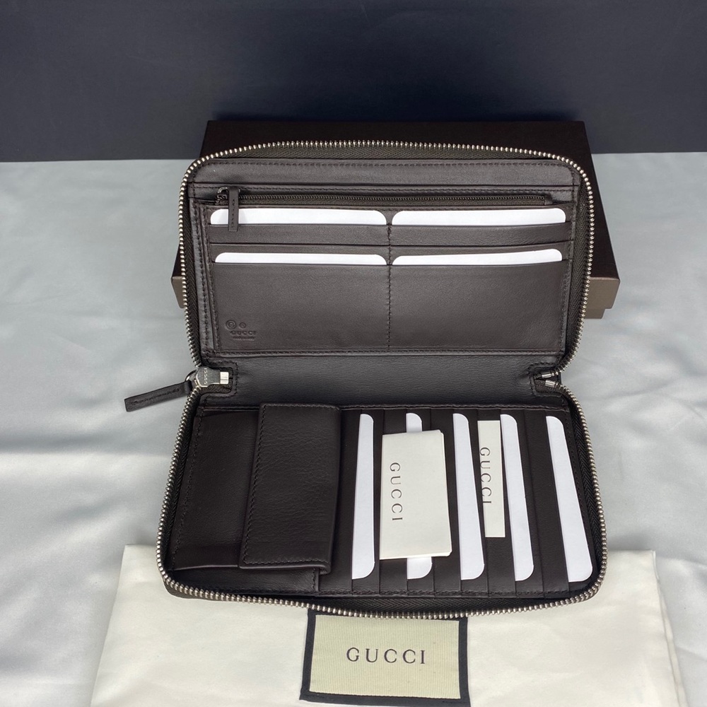 Gucci GG Logo Leather Zip Round Continental Wallet - Picture 5 of 11